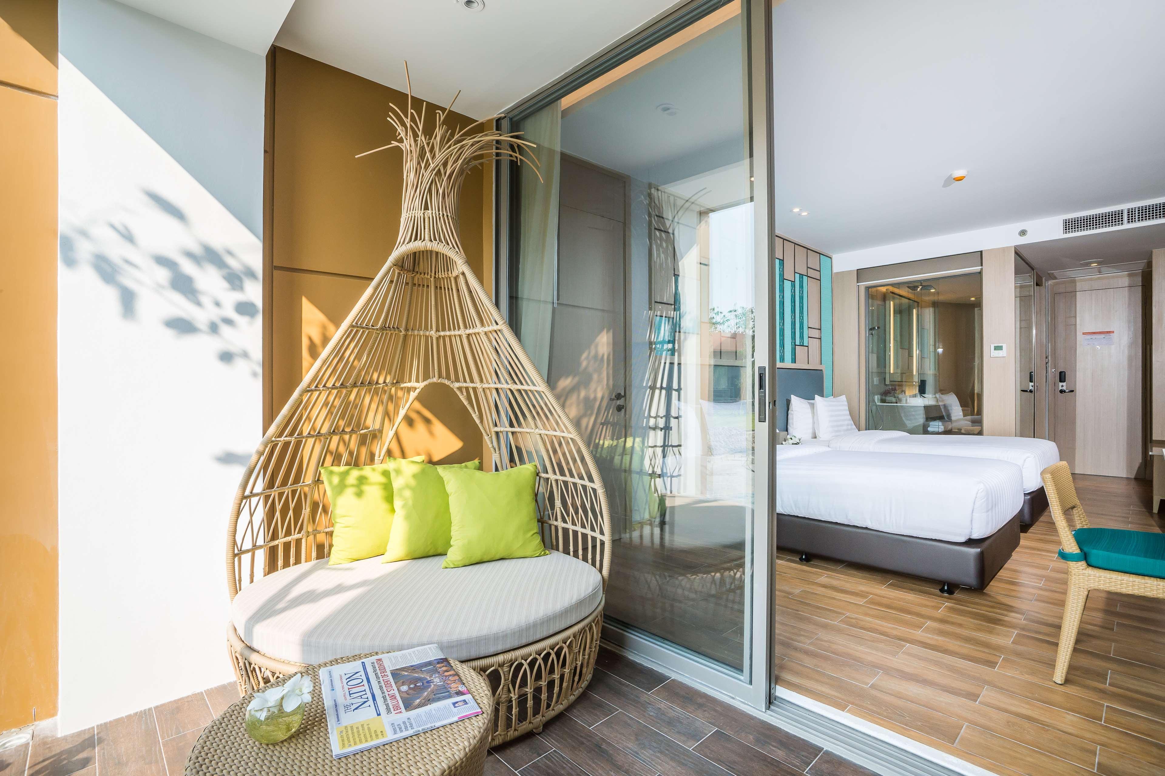 Avani+ Hua Hin Resort Ча Ам Екстериор снимка