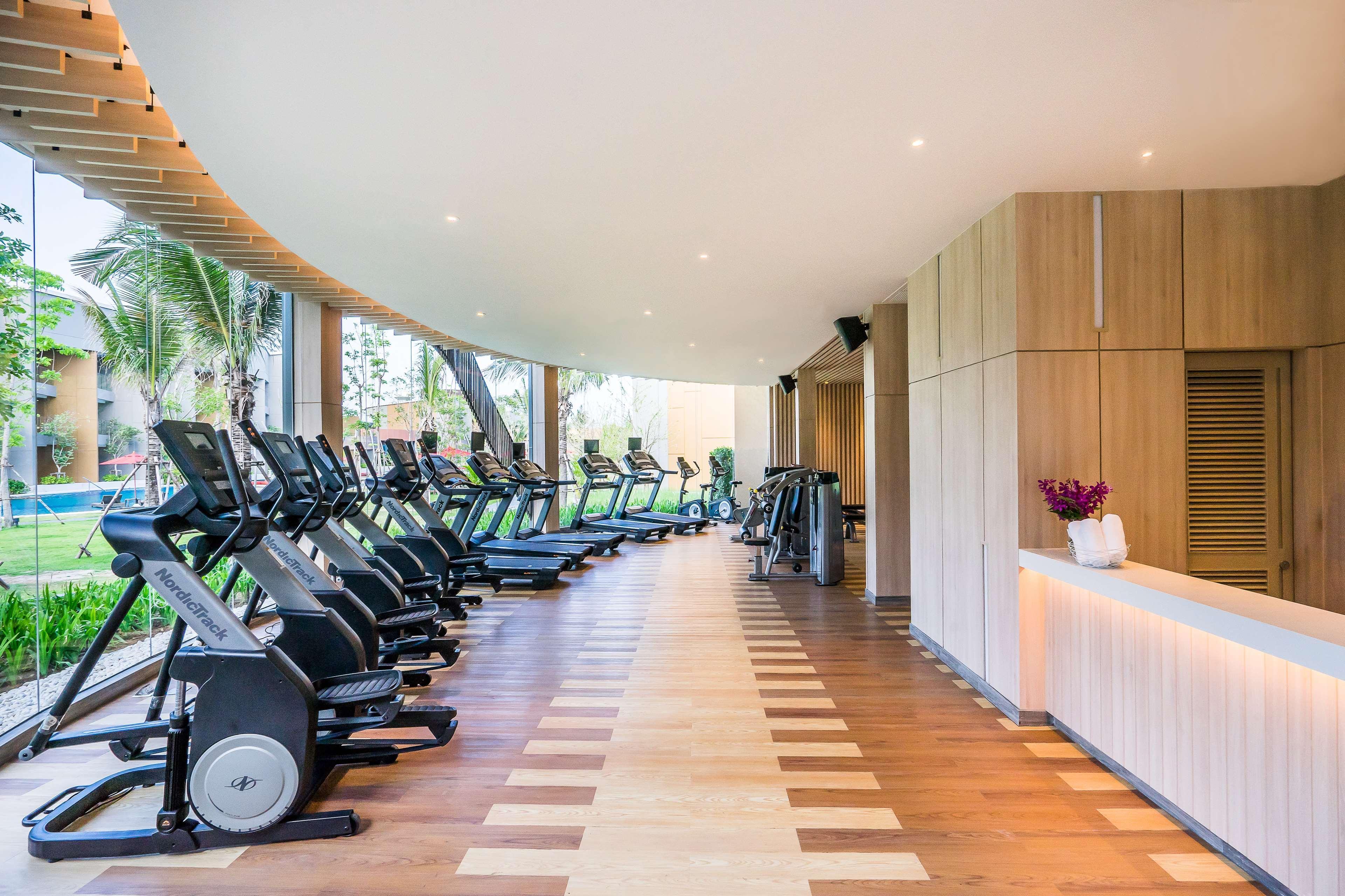 Avani+ Hua Hin Resort Ча Ам Екстериор снимка