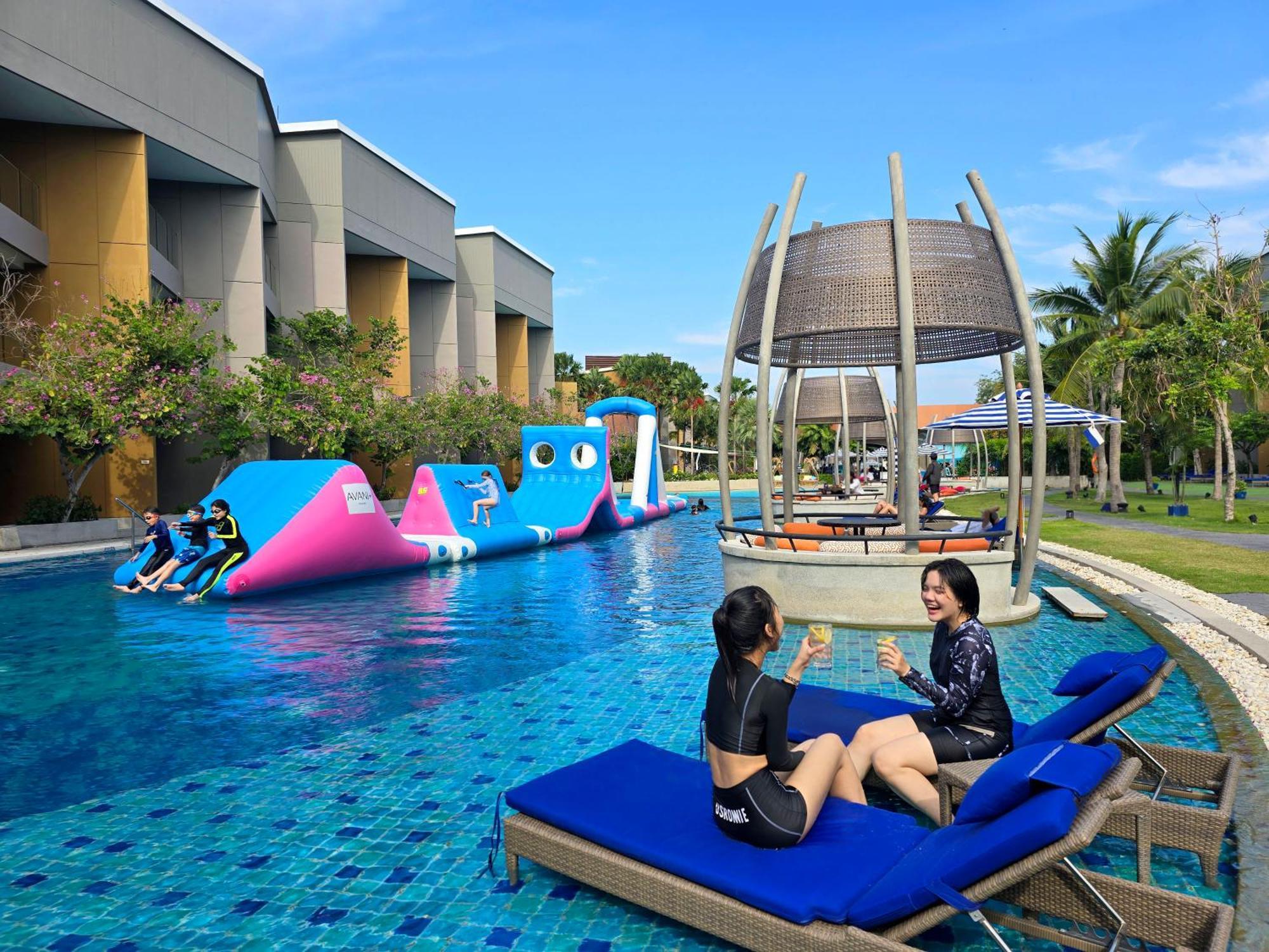 Avani+ Hua Hin Resort Ча Ам Екстериор снимка